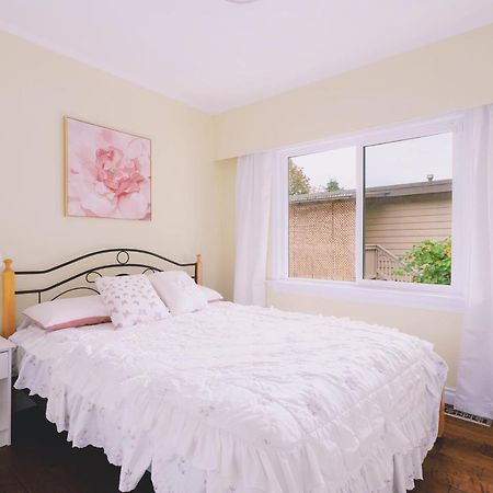 Lovely 3 Bedroom Port Moody Spacious Home 6 People Free Parking Luaran gambar