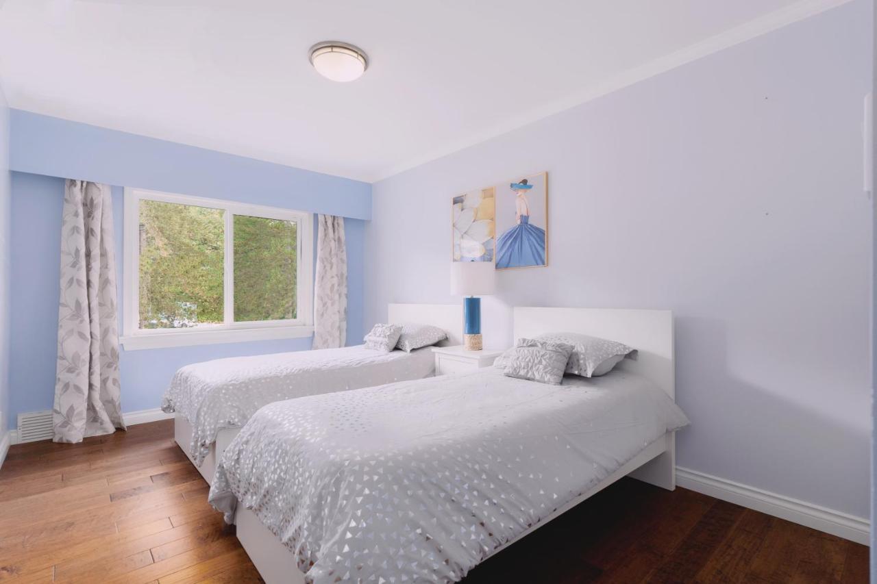 Lovely 3 Bedroom Port Moody Spacious Home 6 People Free Parking Luaran gambar